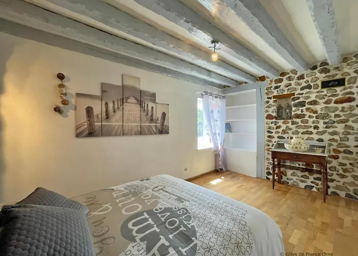 Grande Maison Familiale En Campagne Avec Wifi Et Animaux Acceptes - Fr-1-497-182 Daire