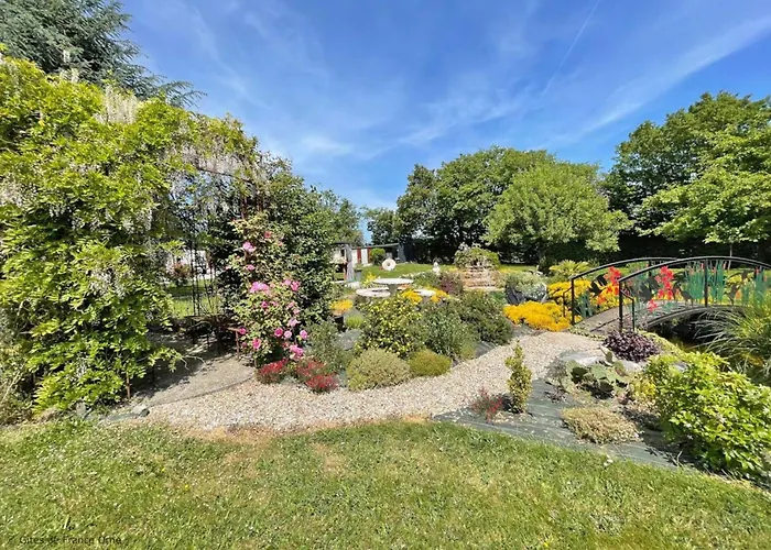 Grande - 10 Pers. - Fr-1-497-182 Apartment La Gonfriere